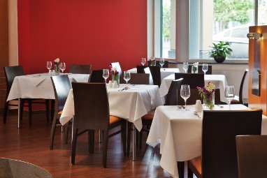IntercityHotel Kassel: 레스토랑