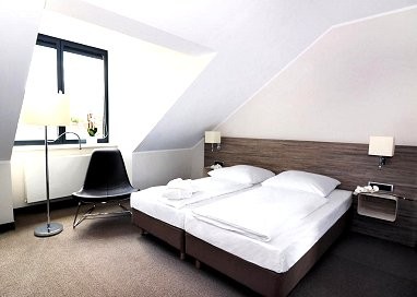 Hotel Schweizer Hof: Oda