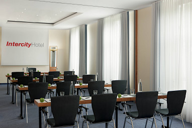 IntercityHotel Magdeburg: Sala de reuniões