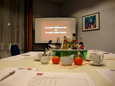 PLAZA HOTEL Hanau: Sala de conferências