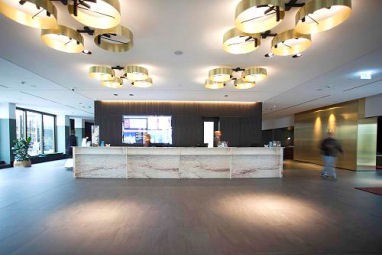 Mercure Hotel Wiesbaden City: Lobby