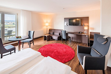 Amedia Hotel & Suites Frankfurt Airport: Zimmer