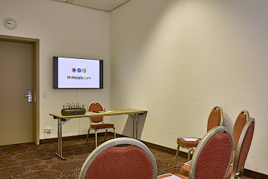 H+ Hotel Wiesbaden Niedernhausen: 회의실