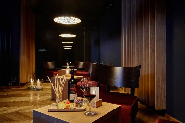 Hotel Königshof: 酒吧/休息室