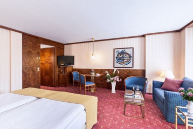 BEST WESTERN PREMIER Grand Hotel Russischer Hof: Zimmer