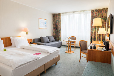 Leoso Hotel Leverkusen: Chambre