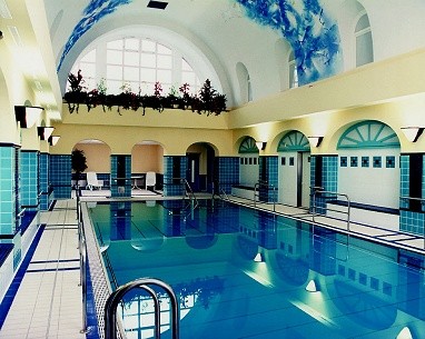 VCH-Hotel Christophorus: 泳池