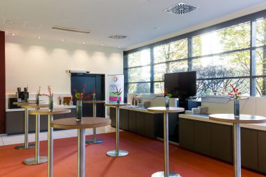 Novotel München City: конференц-зал