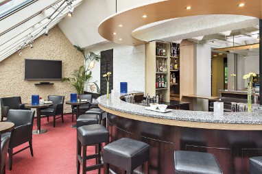 NH Hirschberg Heidelberg: Bar/salotto