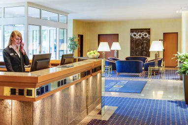 Quality Hotel Lippstadt: Lobby
