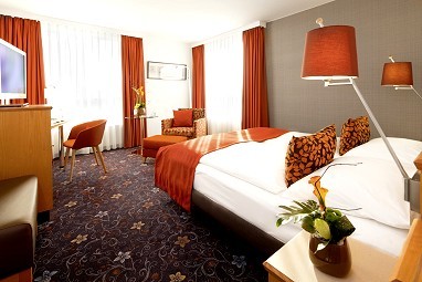Mövenpick Hotel Nürnberg-Airport: Room