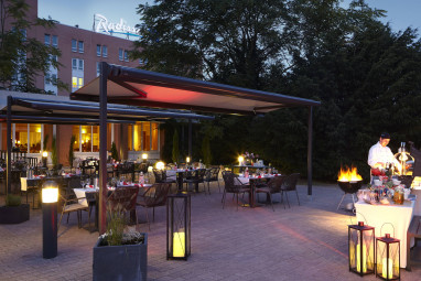 Radisson Blu Hotel Karlsruhe/Ettlingen: Restoran