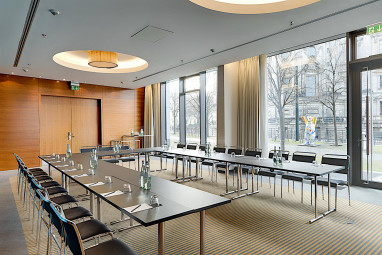 Radisson Collection Hotel Berlin (geschlossen bis 01.09.2024  ): 회의실