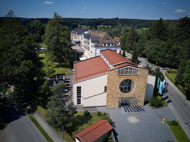 Steigenberger Hotel Der Sonnenhof: Vista exterior