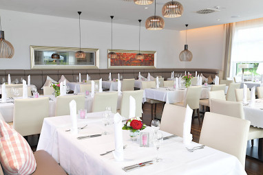 Best Western Queens Hotel Pforzheim-Niefern: Ресторан