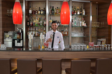 Best Western Queens Hotel Pforzheim-Niefern: Bar/Lounge