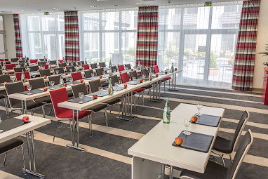 Holiday Inn Düsseldorf Neuss: Sala de reuniões