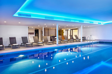 H+ Hotel & SPA Engelberg: Pool