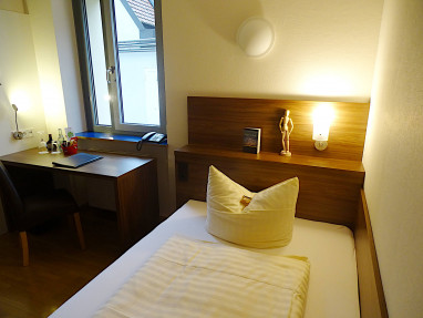 Kolping-Hotel Schweinfurt: Room