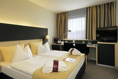 Mercure Hotel Berlin City: Room