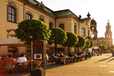 Hilton Dresden: Вид снаружи