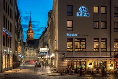 Hilton Dresden: Вид снаружи