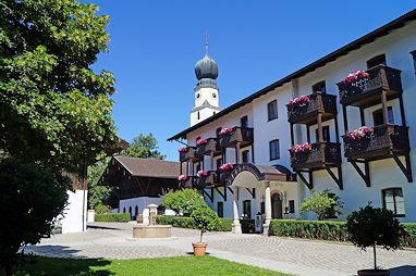 Gut Ising am Chiemsee: Exterior View