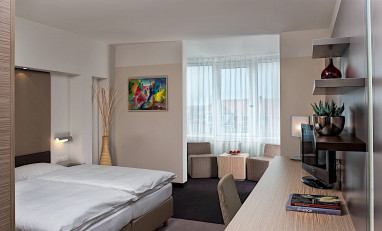 Estrel Hotel: Room