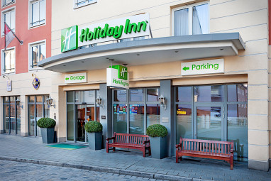 Holiday Inn Nürnberg City Centre: Вид снаружи