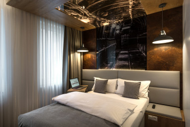 TOP Hotel Esplanade: Room