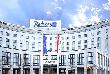 Radisson Blu Hotel Cottbus: Außenansicht
