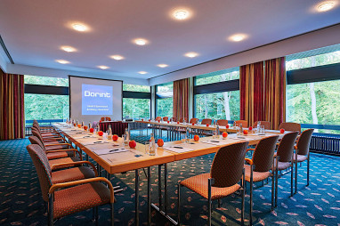 Dorint Hotel & Sportresort Arnsberg / Sauerland: конференц-зал