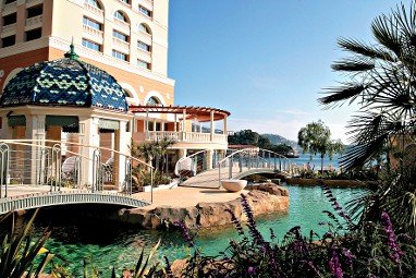 Monte-Carlo Bay Hotel & Resort: Вид снаружи