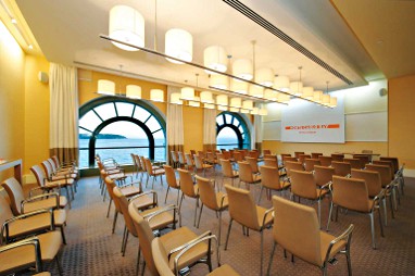 Monte-Carlo Bay Hotel & Resort: Salle de réunion