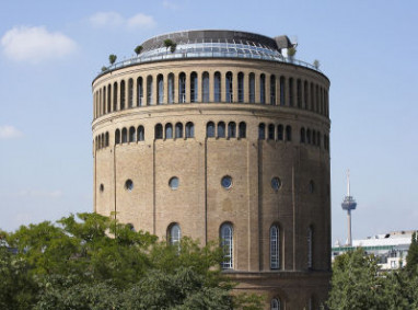 Wasserturm Hotel Cologne – Curio Collection by Hilton™: Widok z zewnątrz