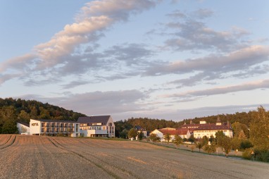 Hotel St. Elisabeth, Kloster Hegne: Buitenaanzicht