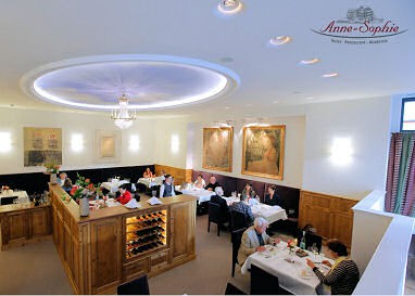 Hotel Restaurant Anne-Sophie: レストラン