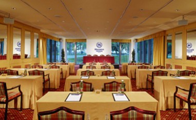 Sheraton Grand Salzburg: Sala de conferências