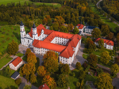 Kloster Irsee Tagungs-, Bildungs- und Kulturzentrum: 외관 전경