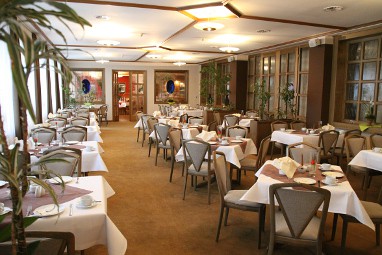 Waldhotel Berghof: レストラン