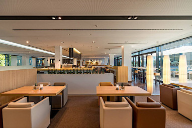 Lufthansa Seeheim: Restaurante
