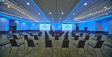 Hilton Frankfurt City Centre: Sala de conferências