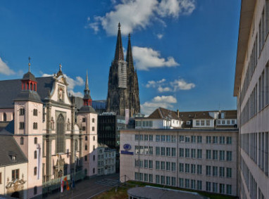 Hilton Cologne: Vista externa