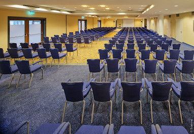 Dorint Hotel Bonn: Sala de conferencia