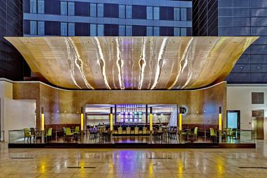 Hilton Frankfurt Airport: Lobby