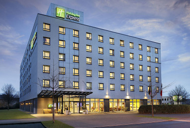 Holiday Inn Express Düsseldorf City Nord: 外景视图