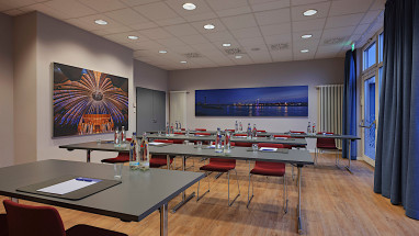 Holiday Inn Express Düsseldorf City Nord: Sala de conferências