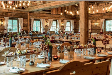 Interalpen-Hotel Tyrol : Ресторан