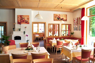 Hotel Restaurant Fuggerhof: レストラン