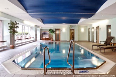 BEST WESTERN Macrander Hotel Dresden: Pool